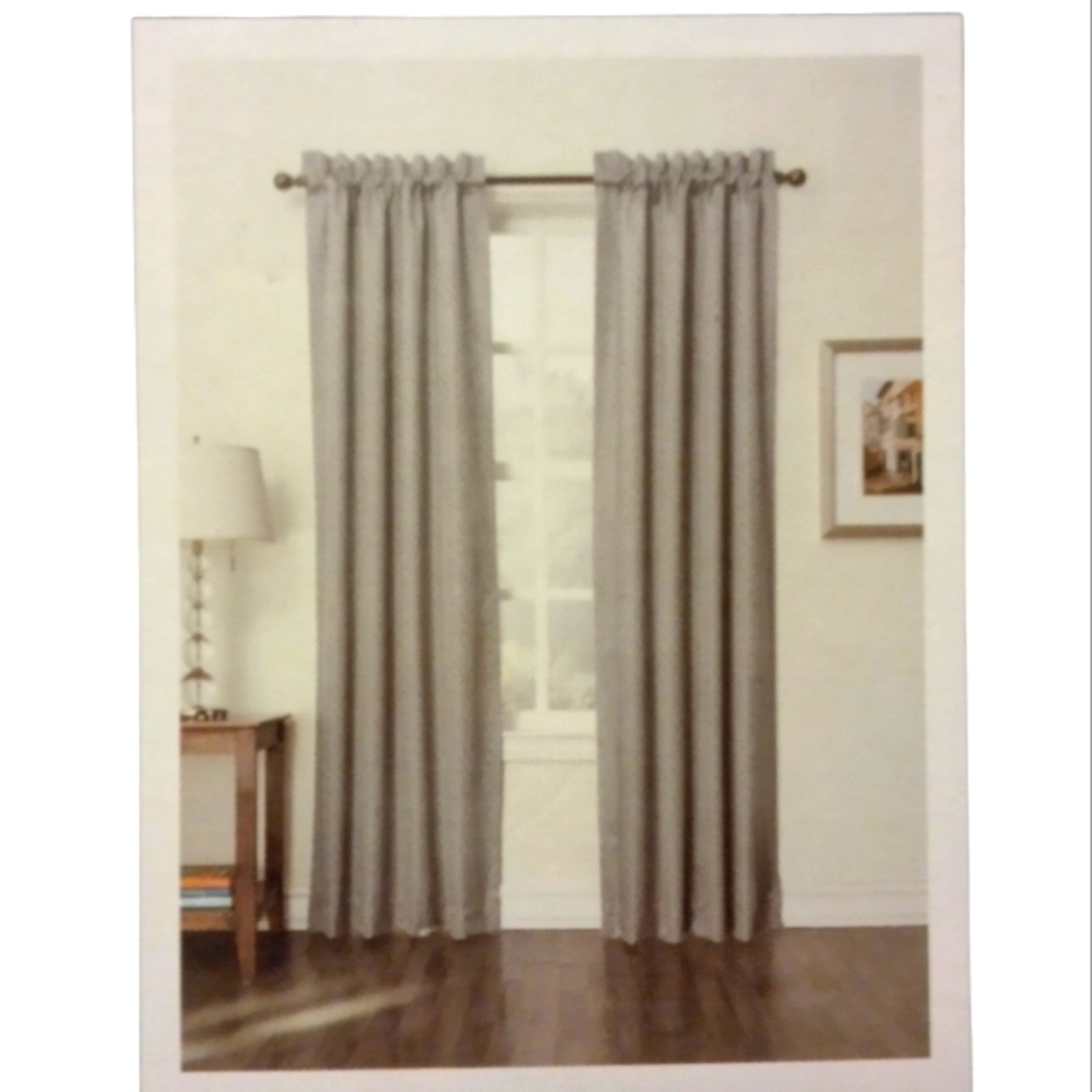 1 gray patterned light blocking panel - Picture 1 of 6